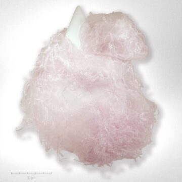 Grande étole de soie transparente, rose poudré céleste, féérique et habillé. Accessoire glamour pétillant et sensuel, femme et enfant. Zor paris