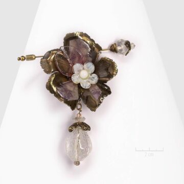 Spectaculaire grande broche fleur haut de gamme: la vie de bohème! Bijou pic modulable en pendentif. STYLE vintage, habillé. pastel rose, blanc. Création Zor