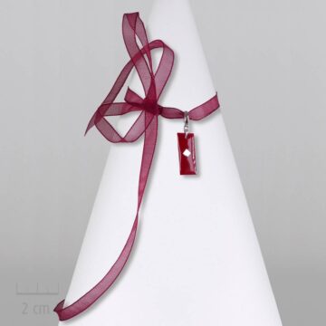 Grigri rectangle, accessoire unisexe: pampille charm pendentif. SYMBOLE du drapeau de l’Arlequin Rouge. Bijou emblème des peuples imaginaires. Zor Design