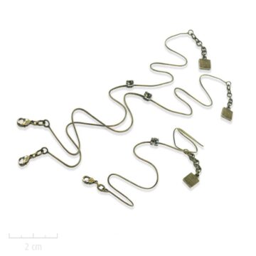 Bracelet enfant fil strassé de cristal gris clair. Bijou vintage, magie de fête, taille réglable et antiallergique. Création Zor Paris, France