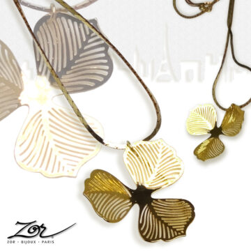 Collier Romantique, pendentif grande fleur or, création classique, bijou de mariée made in France, Zor Paris