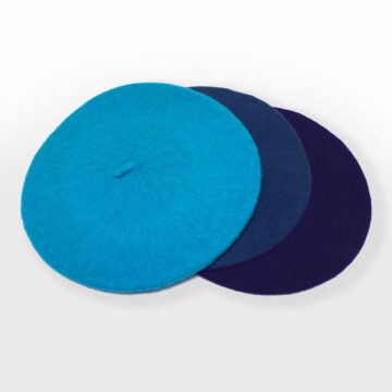Chapeau: cloche, casquette ou béret 100% laine. Turquoise, bleu ou marine en boutique Zor Paris création Made in France