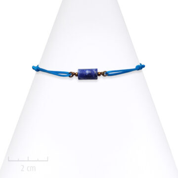 Bracelet Bohème, pierre bleue lapis-lazuli sur cordon. Bijou femme à symbole porte-bonheur, précieux. Zor Paris 2