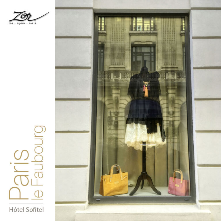 Bijou Zor luxe exposition Jeux de dames, haute couture Hotel Sofitel 5 étoiles rue Saint Honore Paris 2